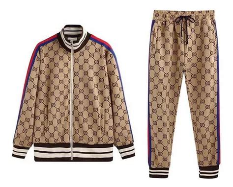 busos gucci para hombre 2018|Cuánto cuesta el buzo Gucci que la China Suárez lució.